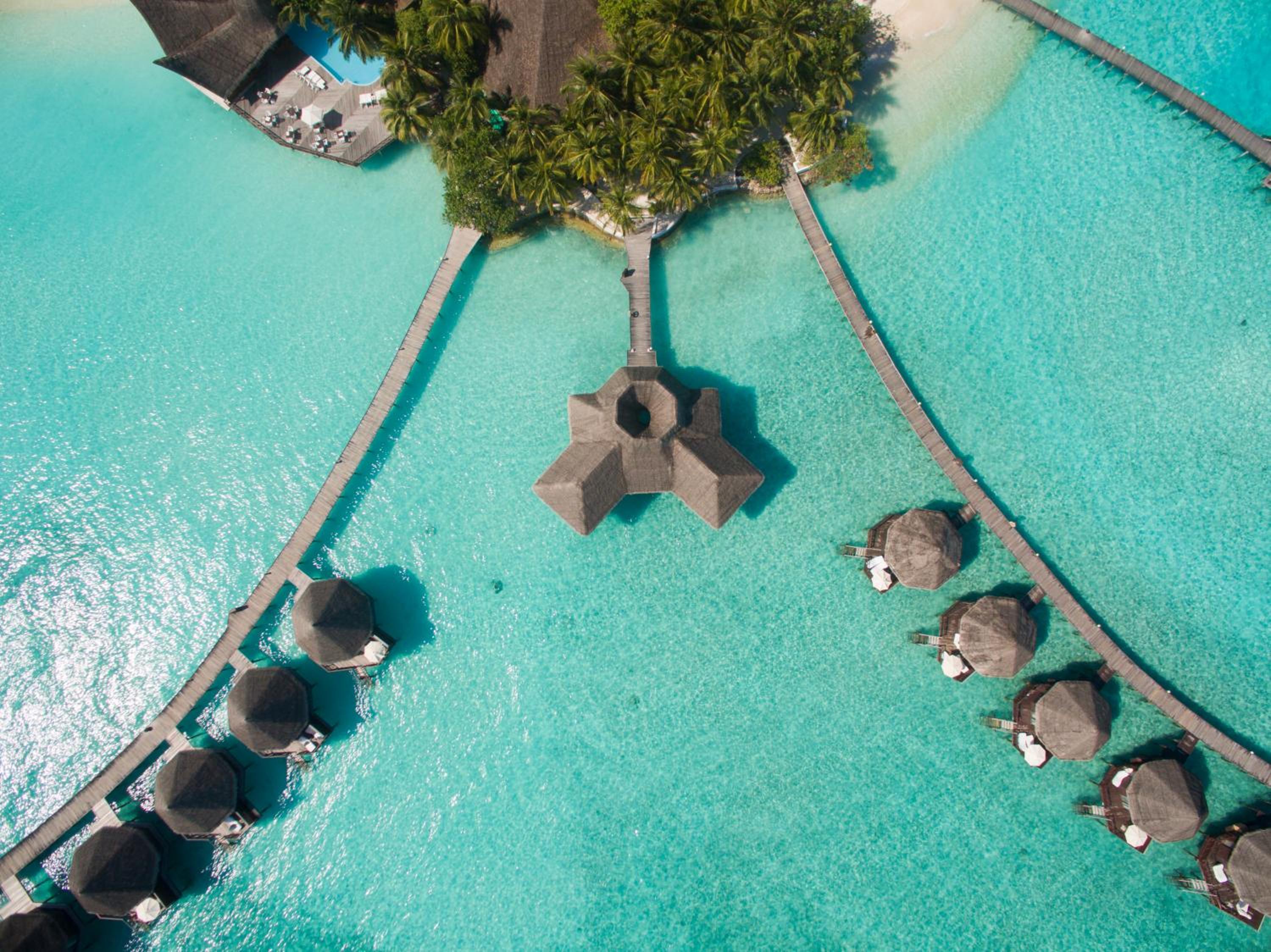 Thulhagiri Island Resort & Spa — снимок 17