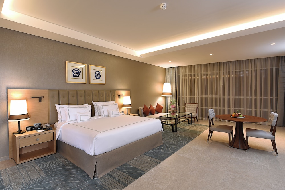 Grand Cosmopolitan Hotel — снимок 19