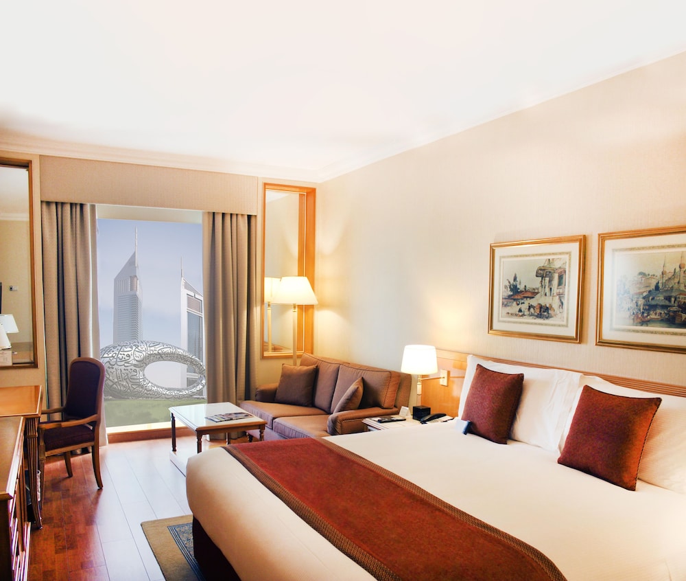 Crowne Plaza Dubai, an IHG Hotel — снимок 10