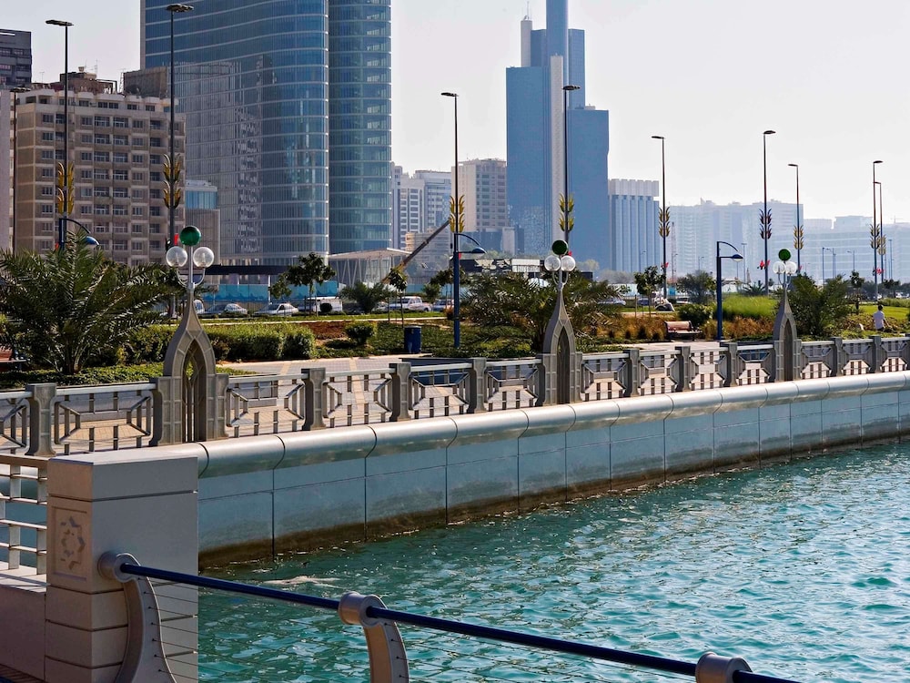 Aparthotel Adagio Abu Dhabi Al Bustan — снимок 2