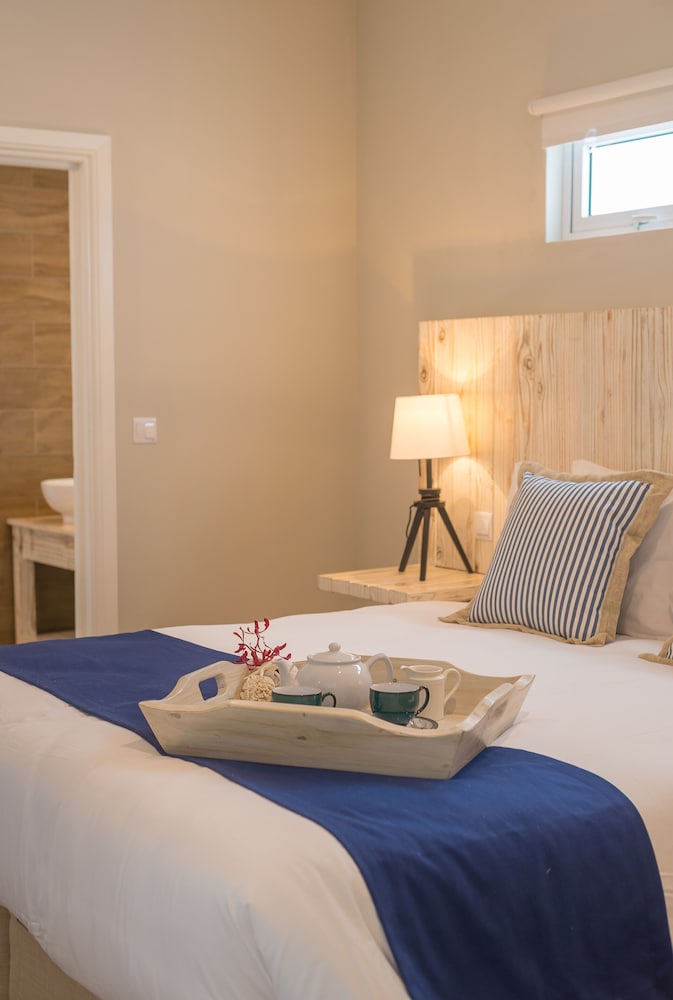 Le Nautique Luxury Beachfront Apartments — снимок 9
