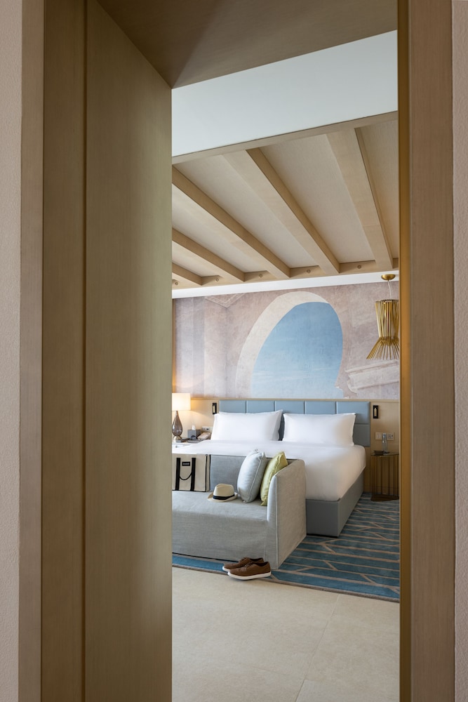 Jumeirah Gulf of Bahrain Resort & Spa — снимок 16