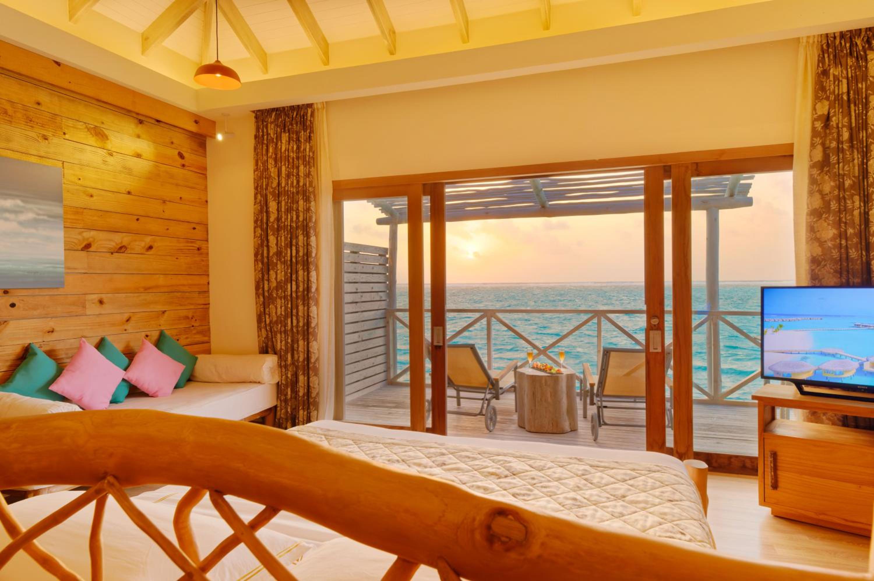 You & Me Maldives — снимок 22