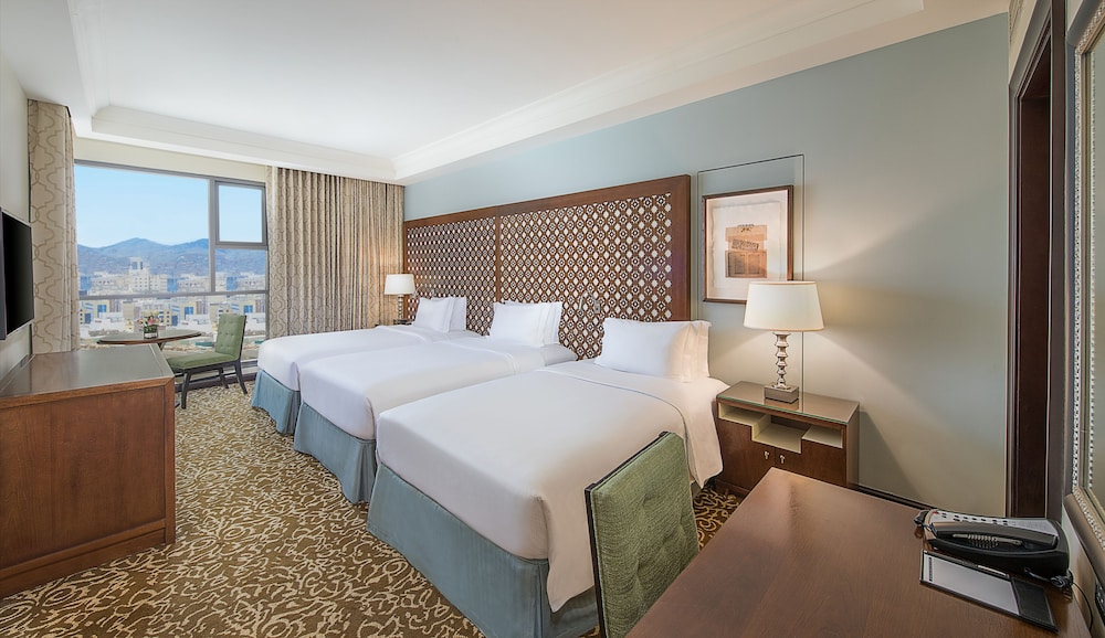 Hilton Suites Makkah — снимок 11