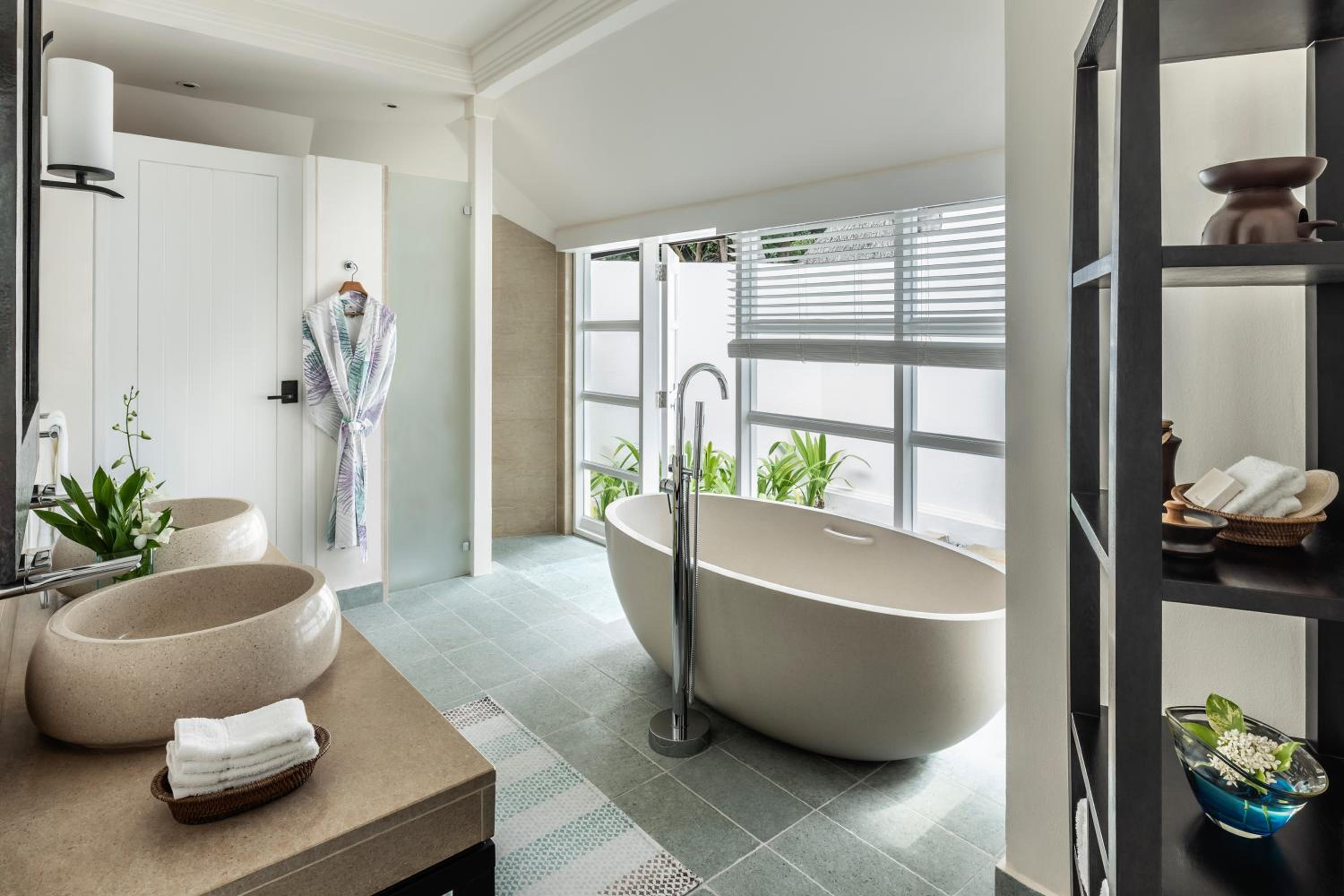 Four Seasons Resort Maldives at Kuda Huraa — снимок 11