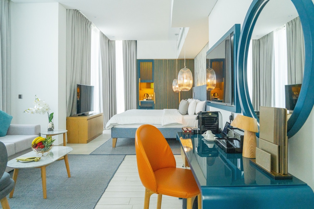 C Central Resort the Palm — снимок 7