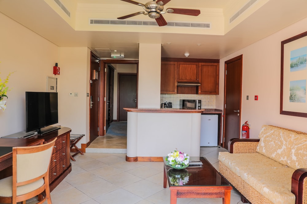 Danat Jebel Dhanna Resort — снимок 15