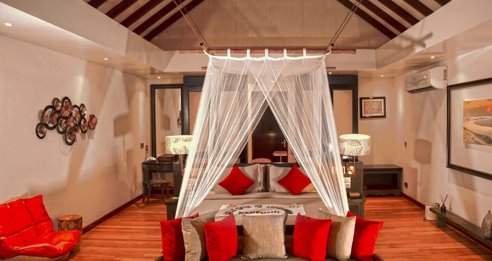 Atmosphere Kanifushi Maldives — снимок 26