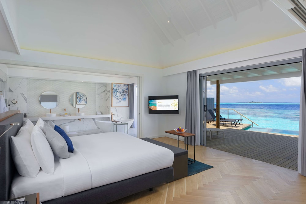 Outrigger Maldives Maafushivaru Resort — снимок 24