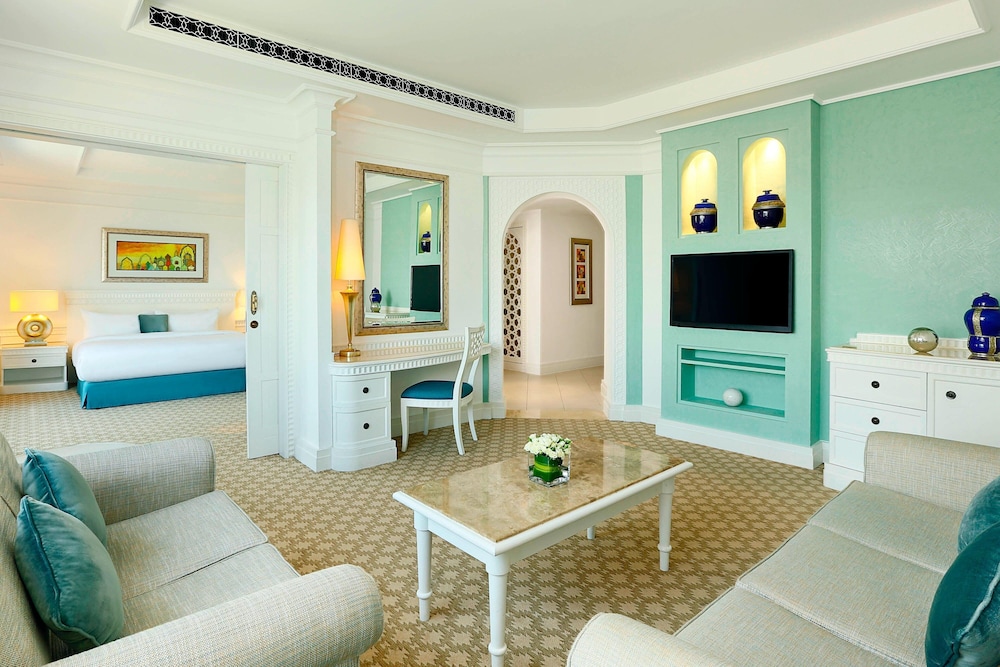 Habtoor Grand Resort, Autograph Collection — снимок 13