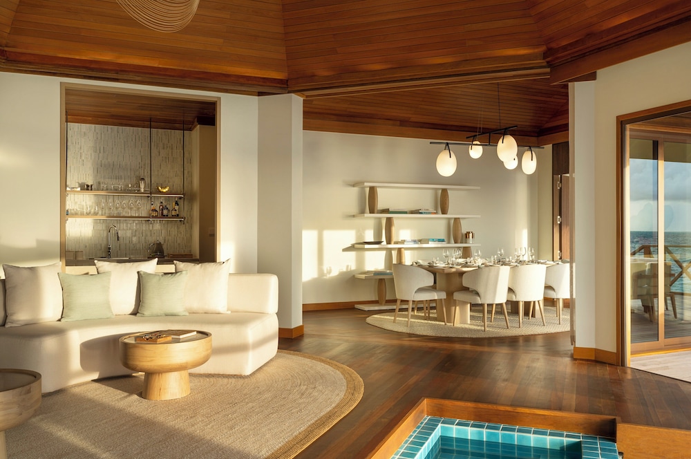 Huvafenfushi Maldives — снимок 25