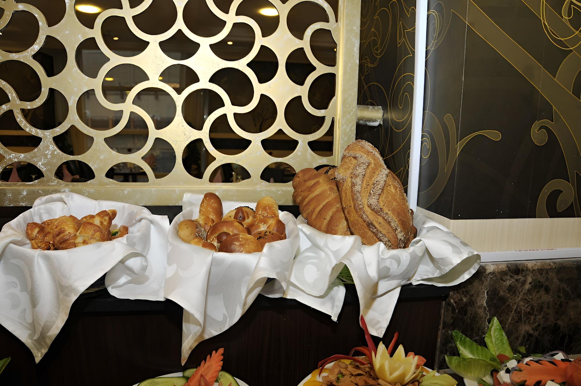 Azka Al Safa Hotel — снимок 6