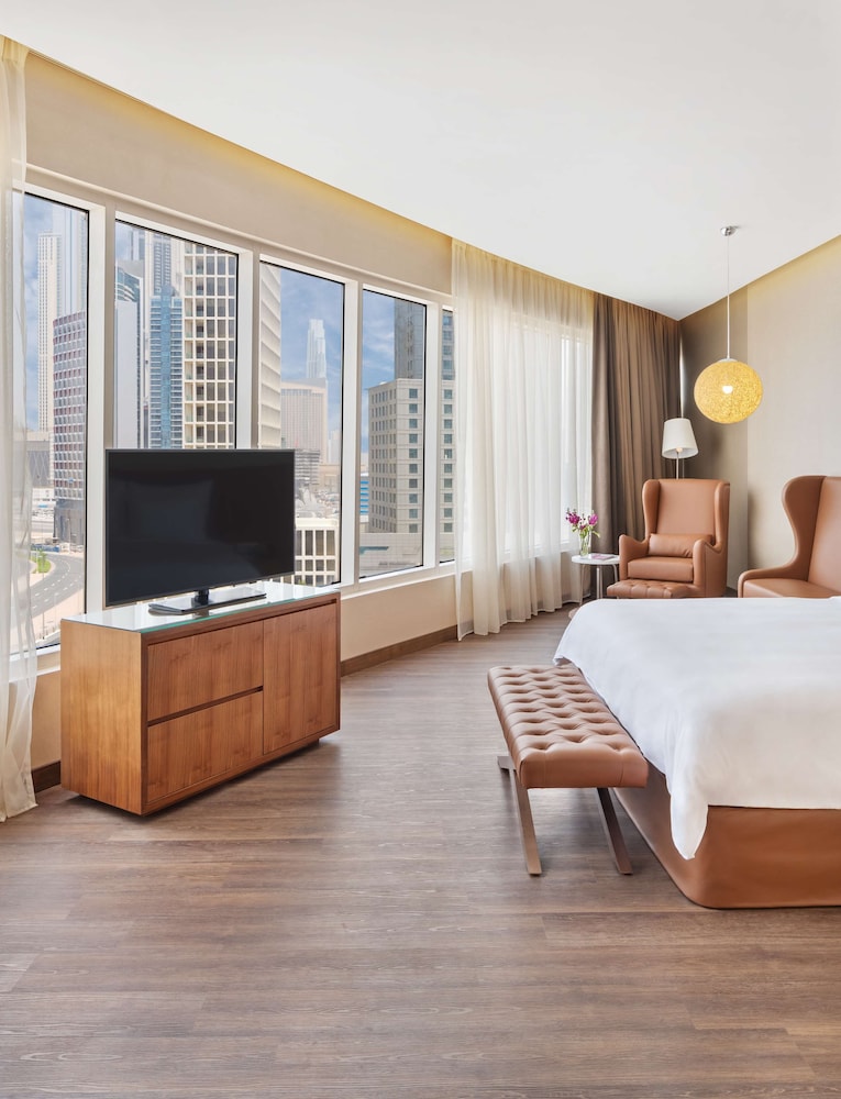 Radisson Blu Hotel, Dubai Canal View — снимок 5