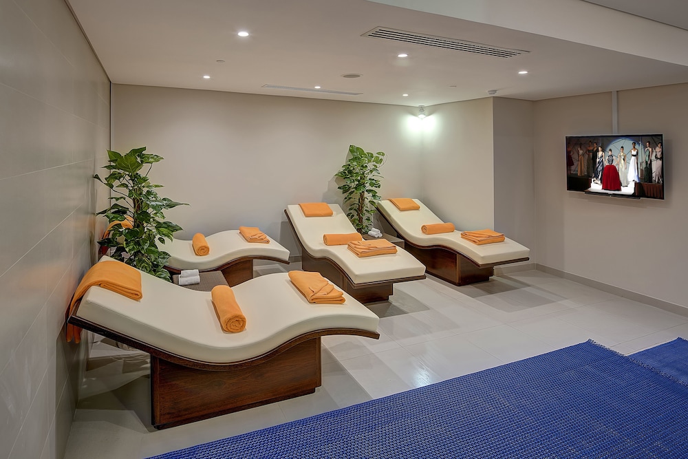 Al Khoory Atrium Hotel — снимок 8