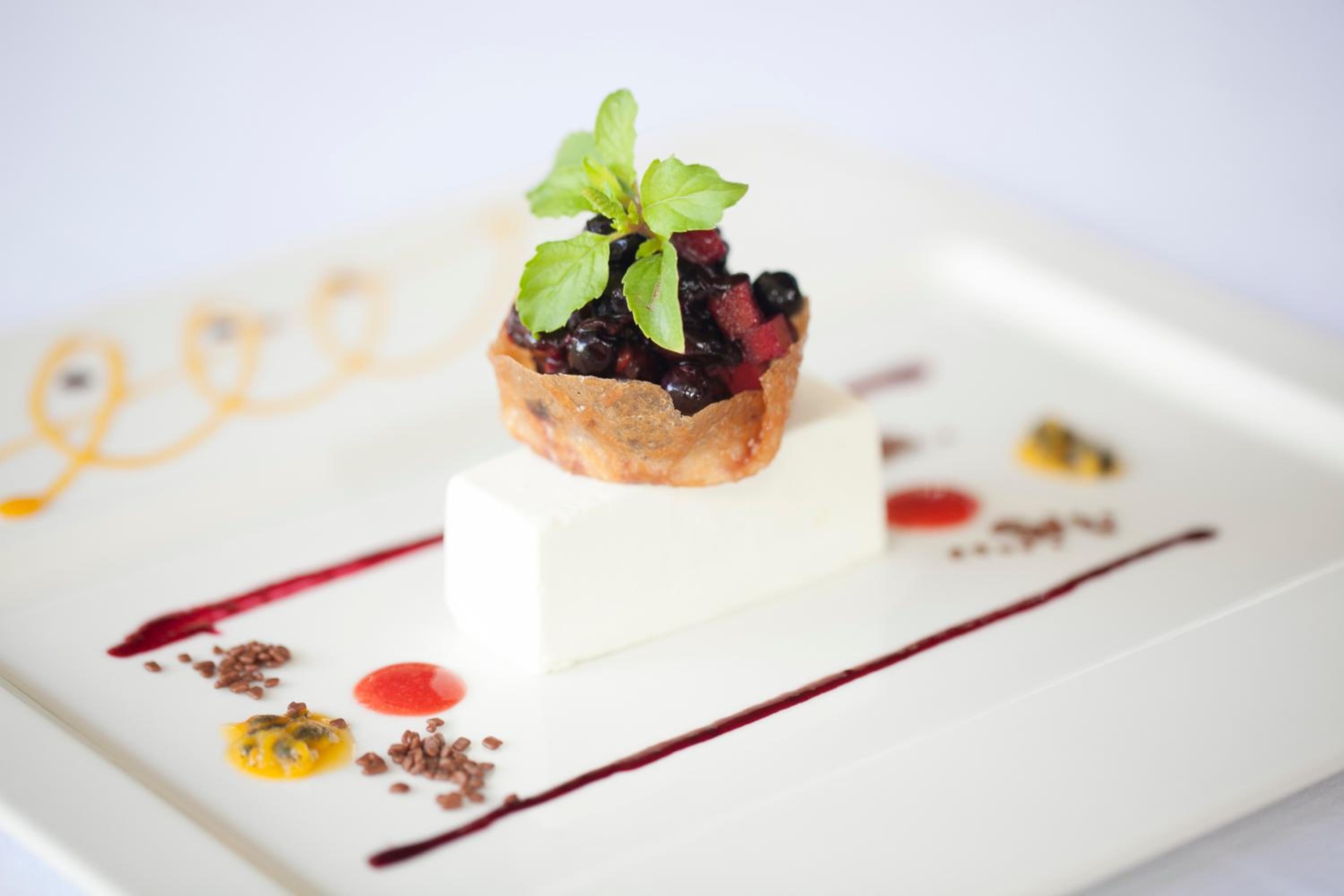 Dhevatara Beach Hotel — снимок 13