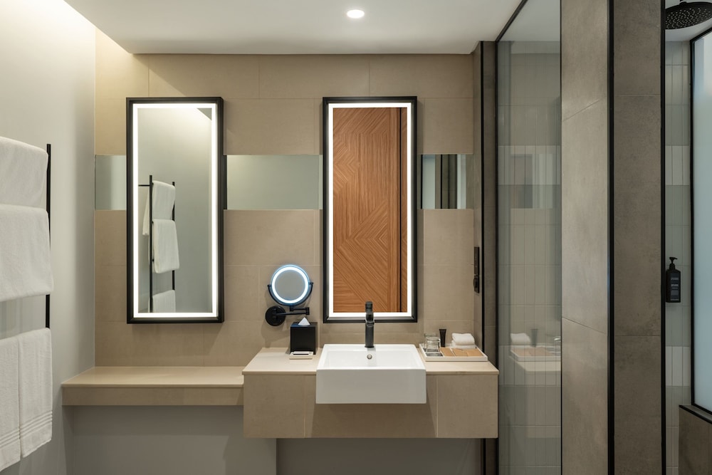 Sheraton Mall of the Emirates Hotel, Dubai — снимок 27