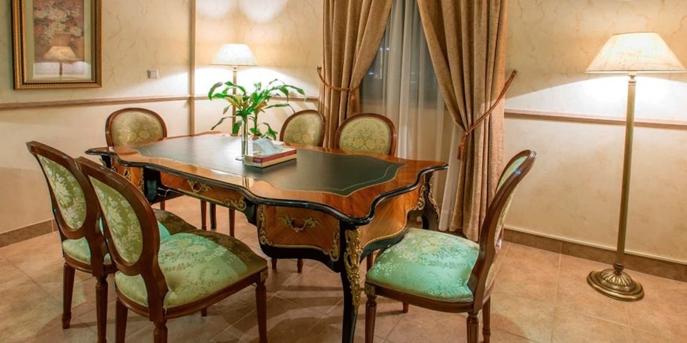Crowne Plaza Riyadh Palace, an IHG Hotel — снимок 4