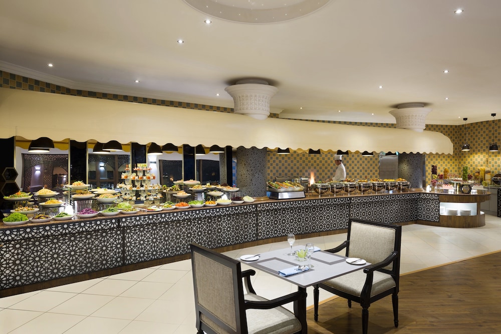 Crowne Plaza Riyadh Palace, an IHG Hotel — снимок 26