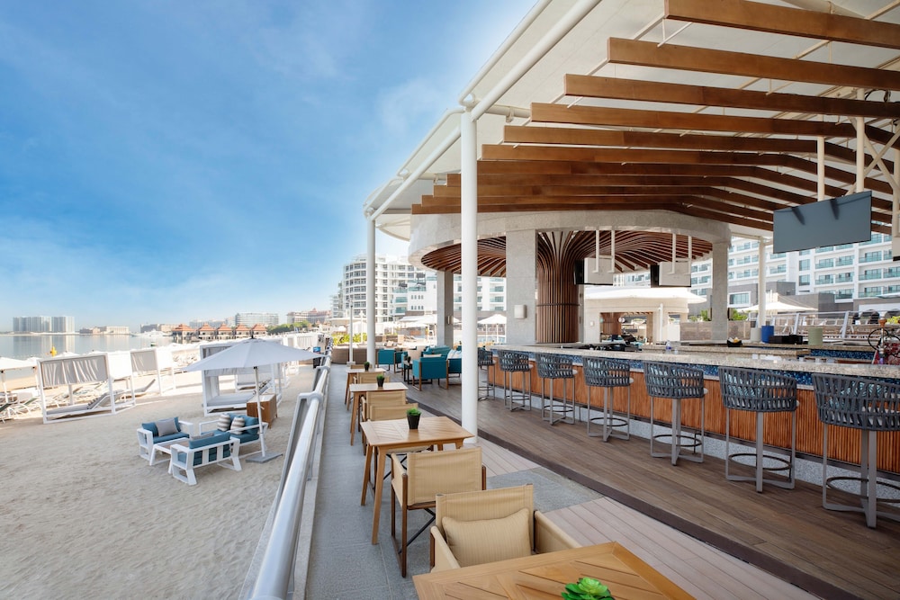 Taj Exotica Resort & Spa, The Palm, Dubai — снимок 29