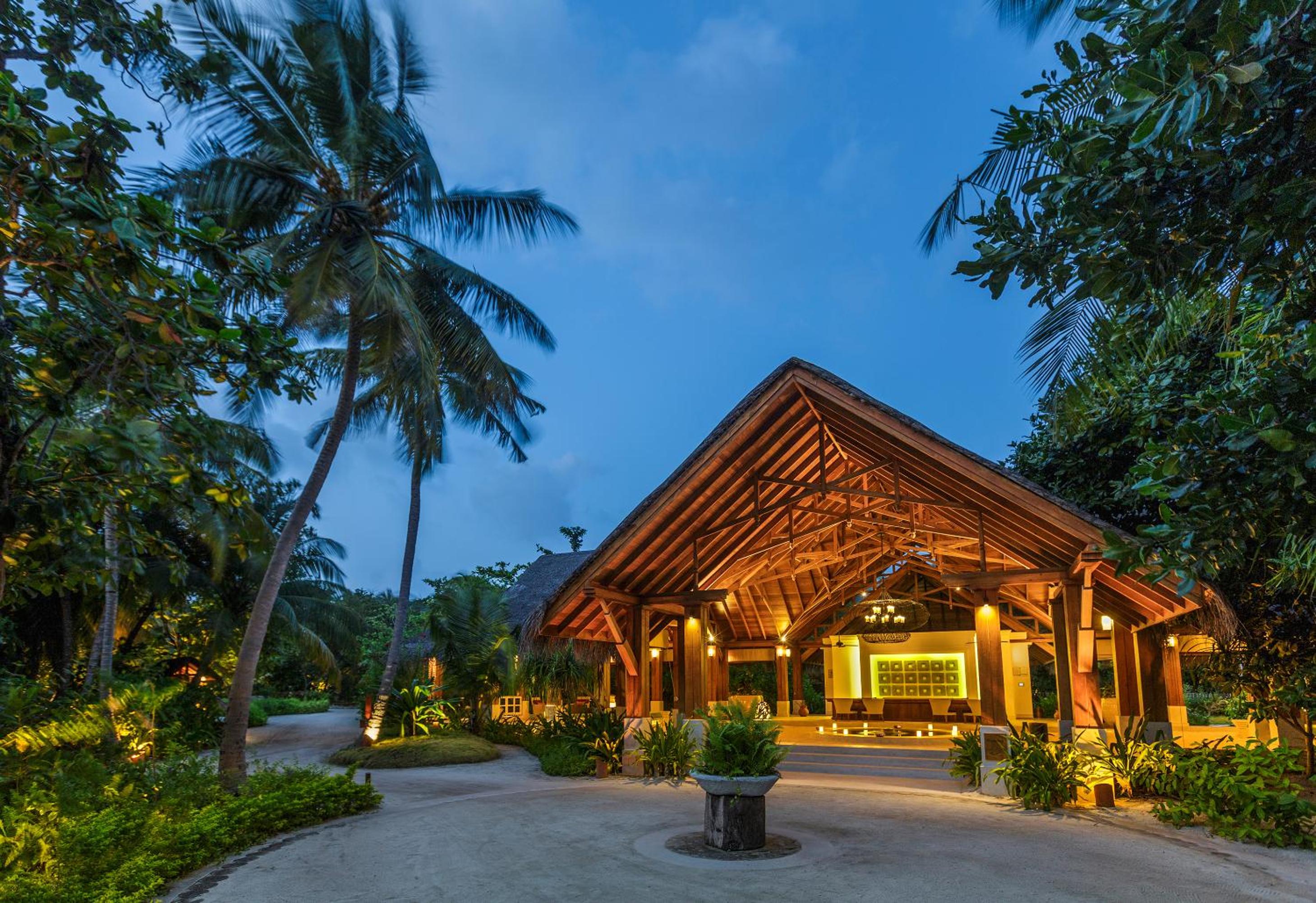 Dusit Thani Maldives — снимок 5