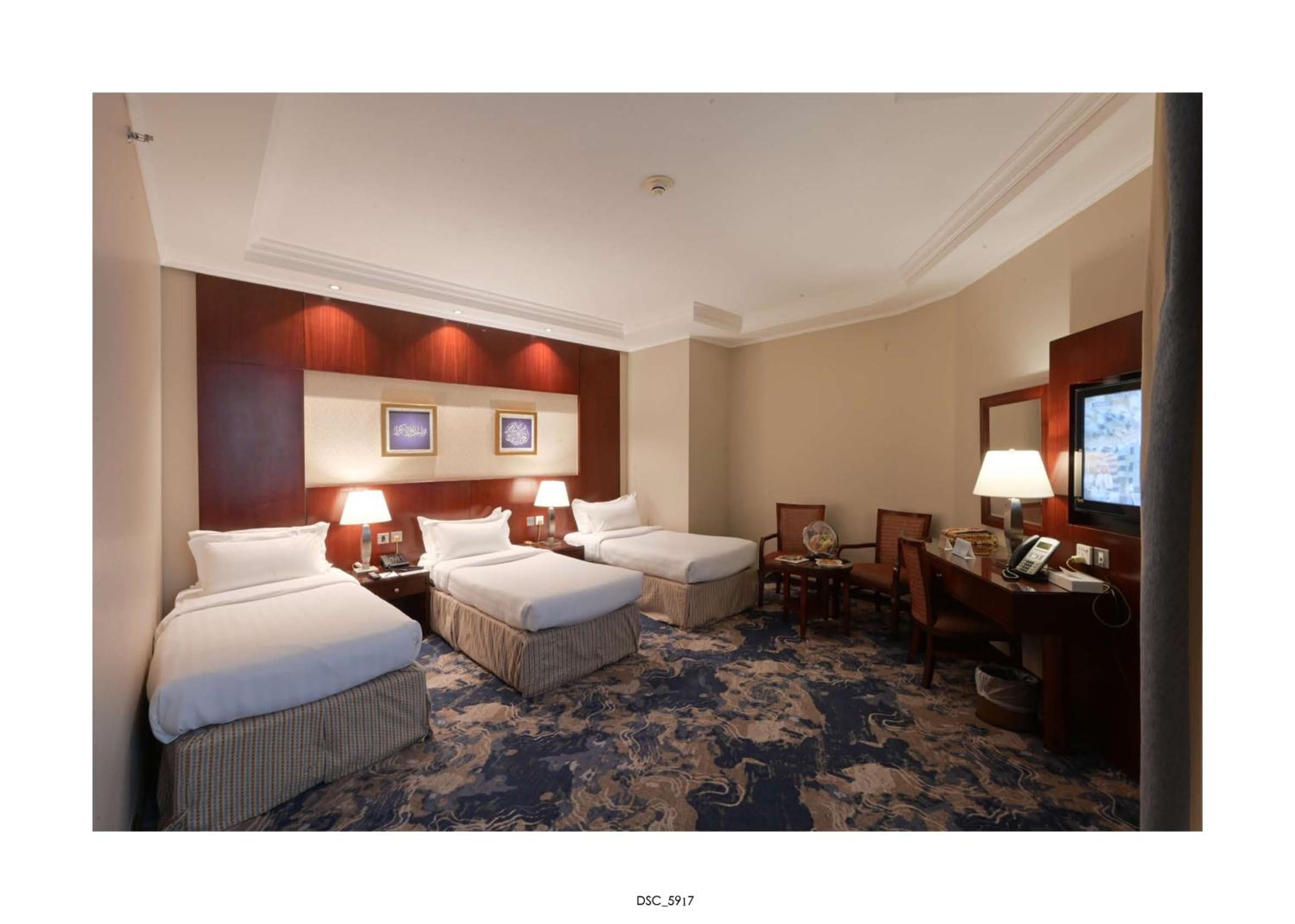 Al Eiman Royal Hotel — снимок 2