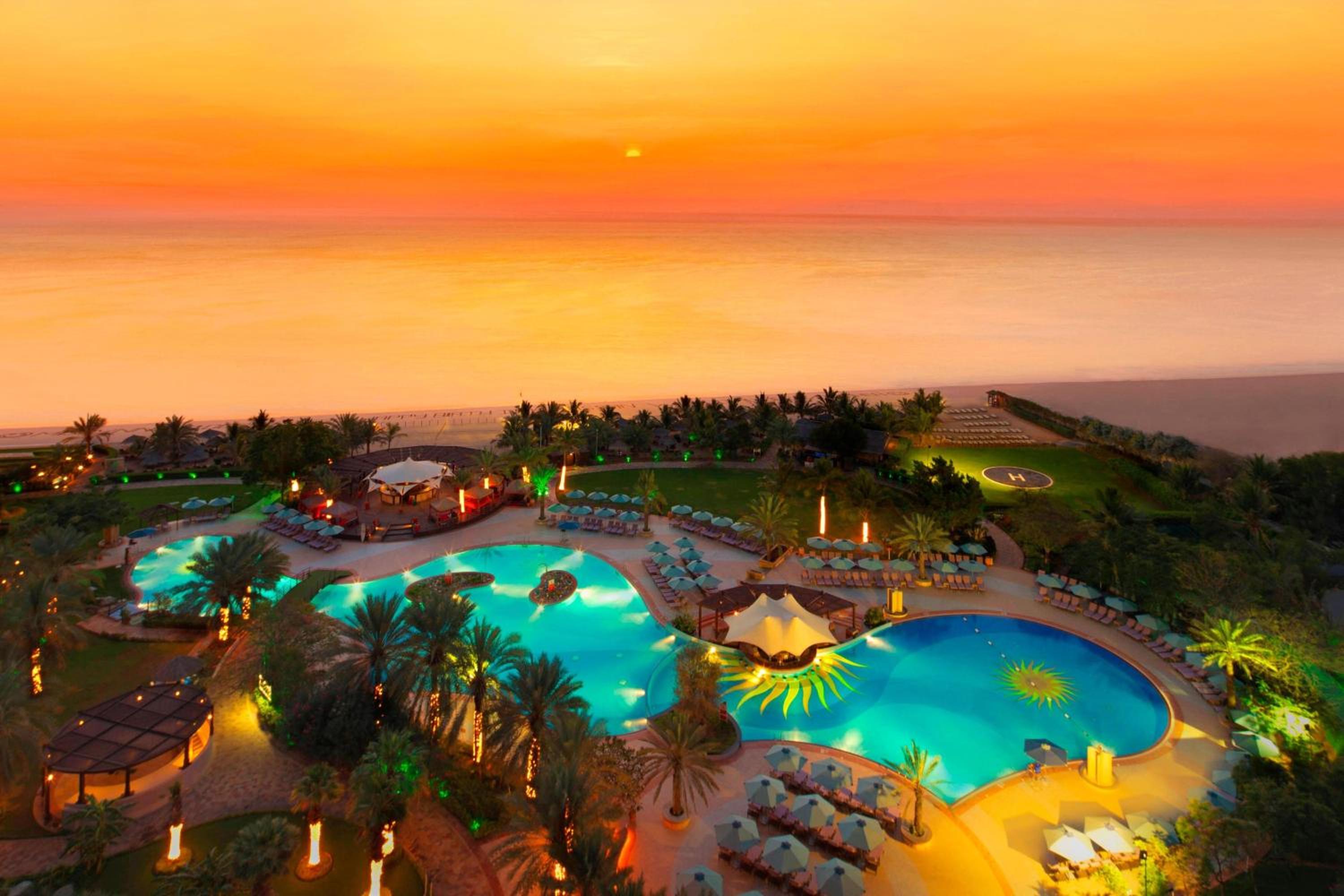 Le Meridien Al Aqah Beach Resort — снимок 19