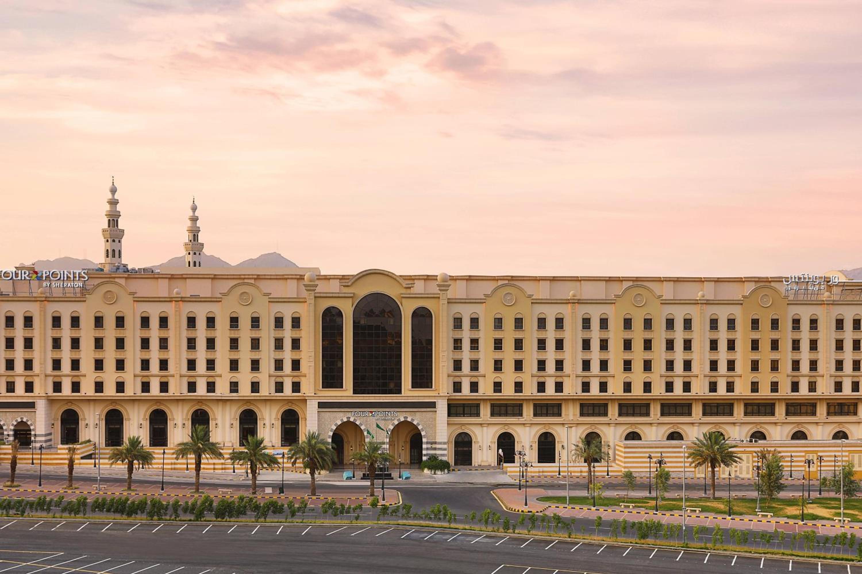 Four Points by Sheraton Makkah Al Naseem — вид курорта