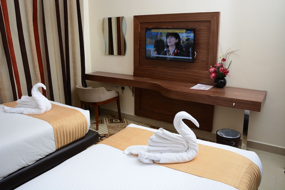 Aryana Hotel — снимок 8