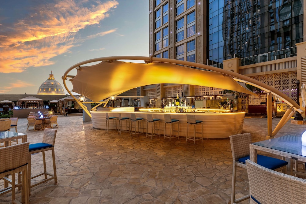 Hilton Dubai Al Habtoor City — снимок 24