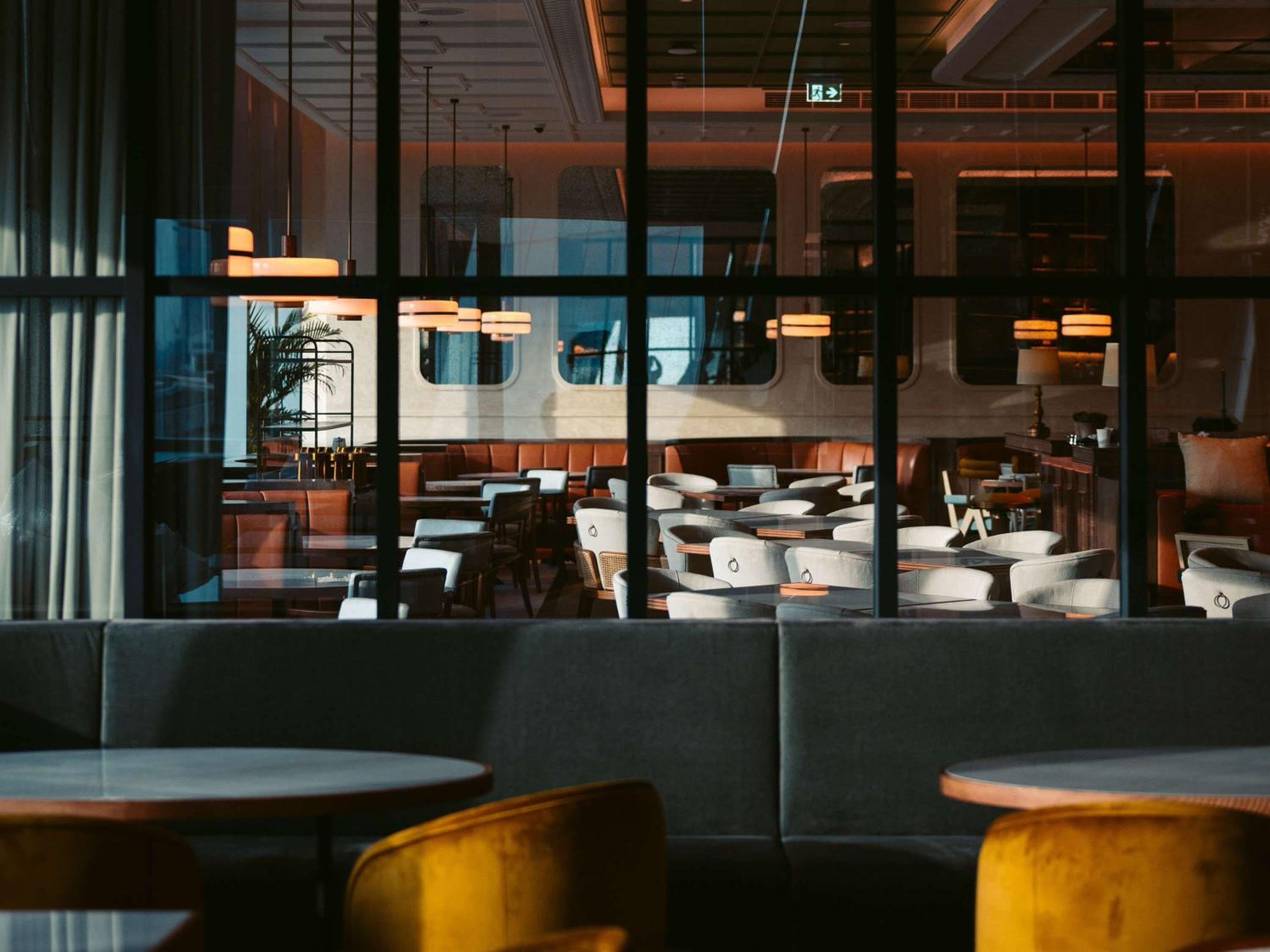 Sofitel Dubai Downtown — снимок 29