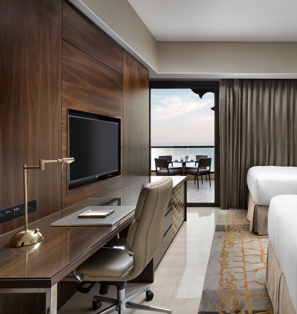 Fairmont Ajman — снимок 15