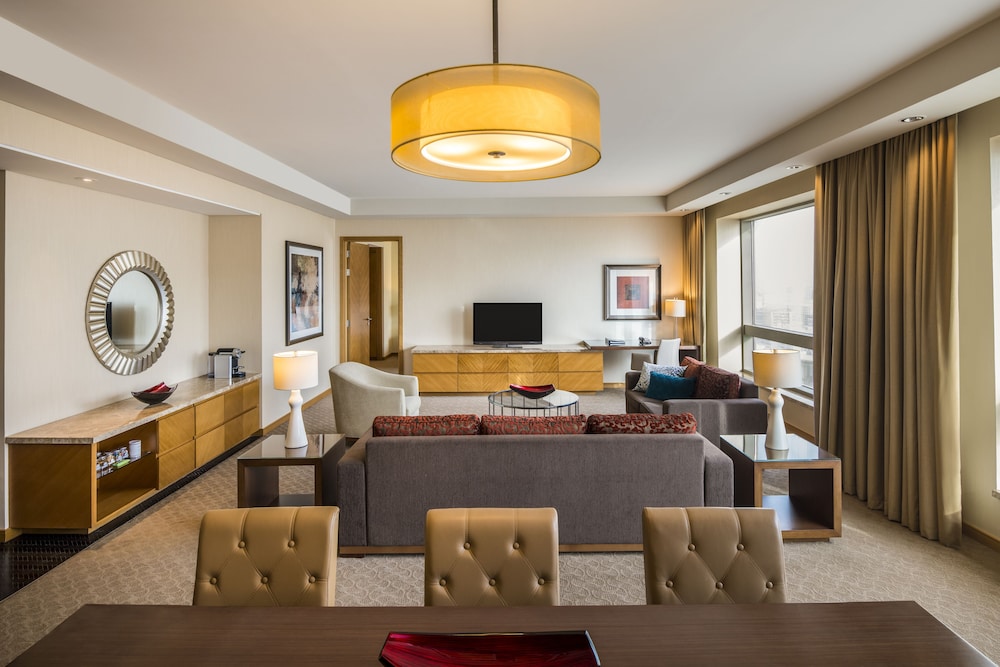 Swissotel Al Ghurair — снимок 19