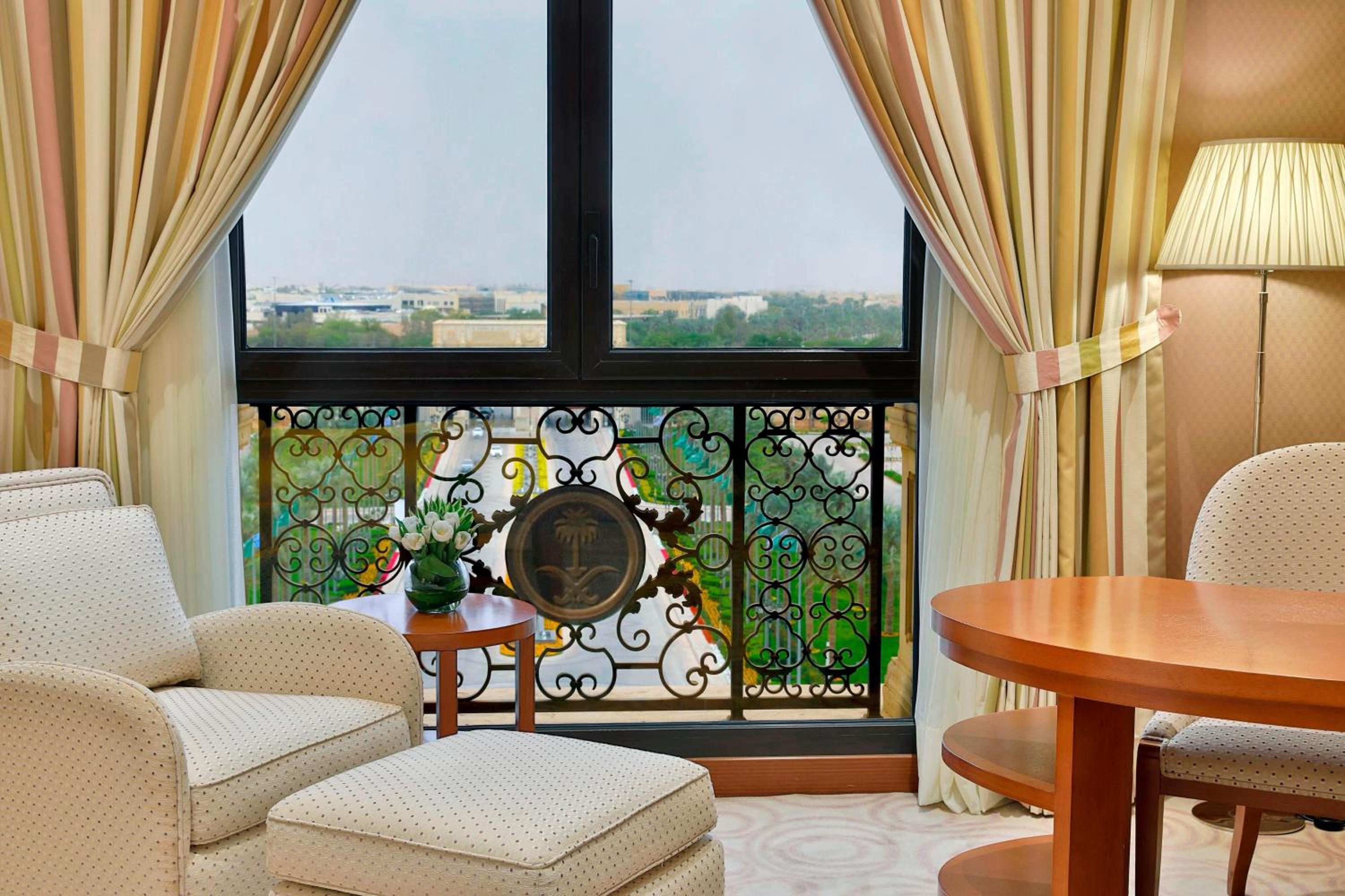 The Ritz-Carlton, Riyadh — снимок 23