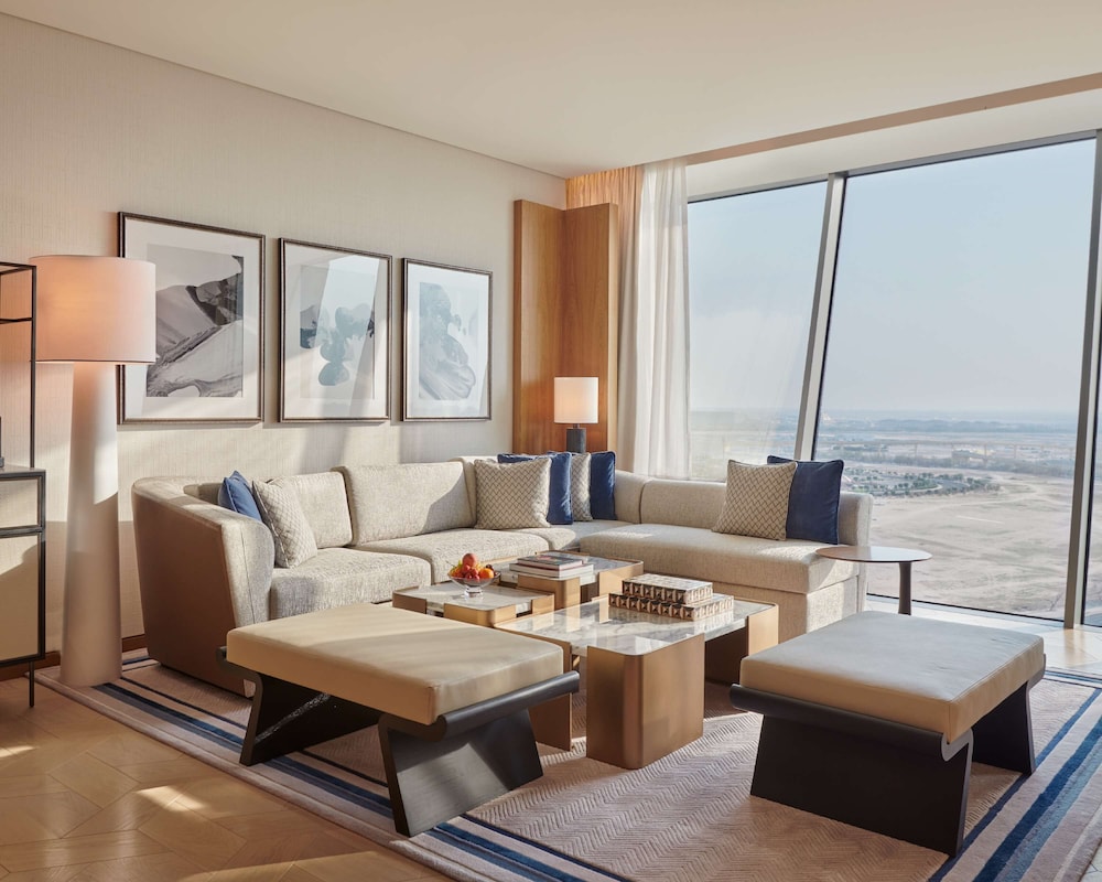 Grand Hyatt Kuwait — снимок 18