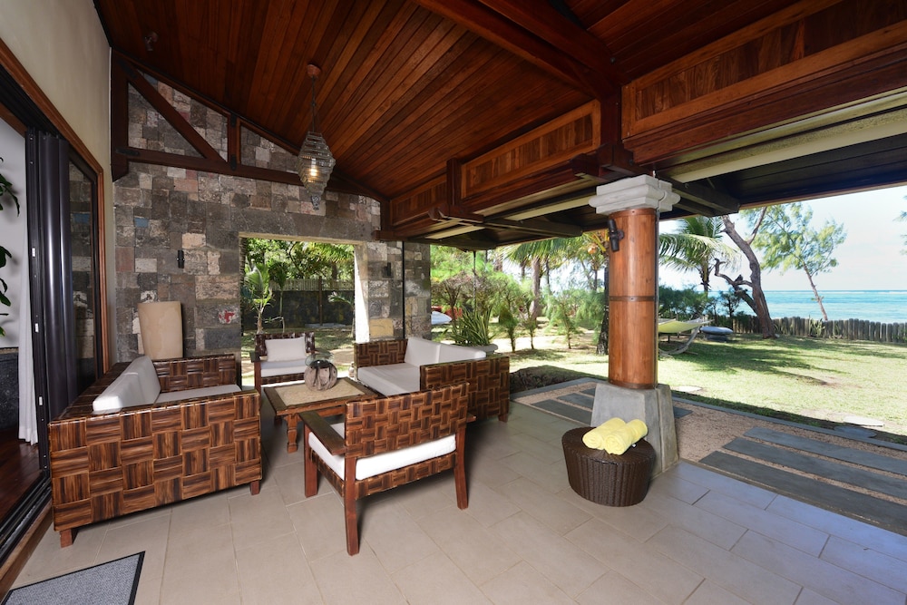 Sankhara Beachfront Villas — снимок 23