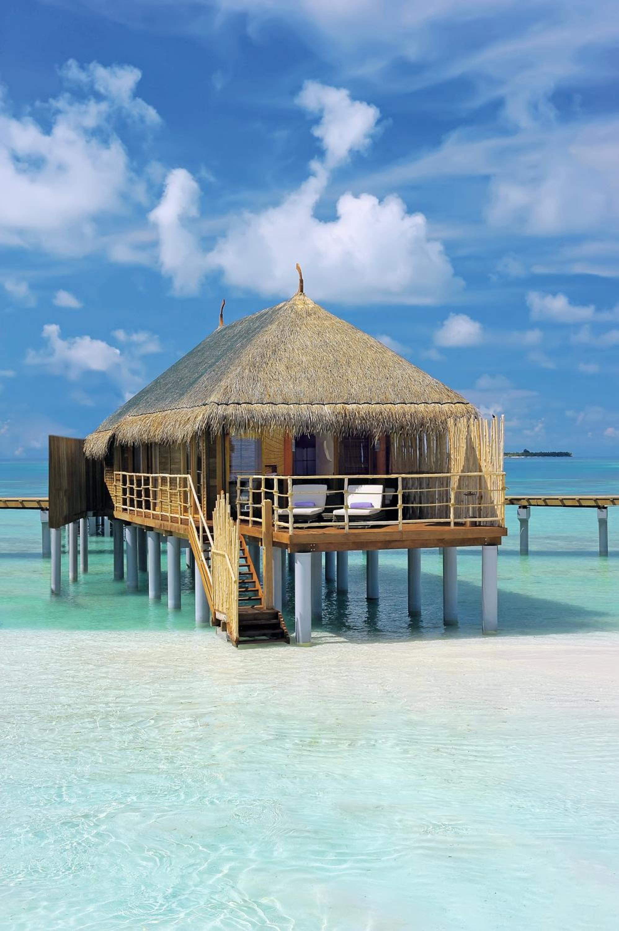 Constance Moofushi Resort — снимок 11
