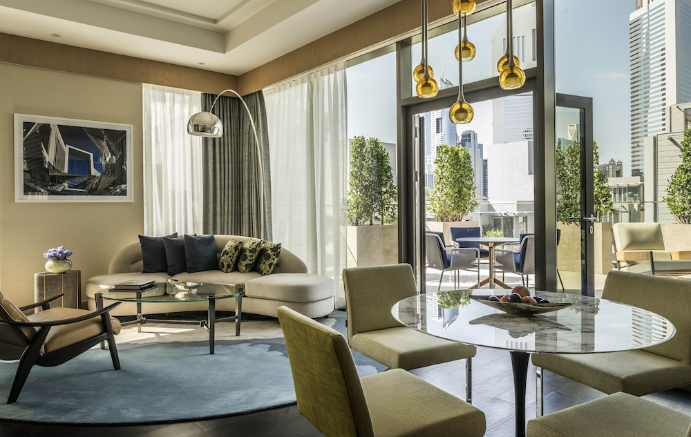 Four Seasons Hotel Dubai International Financial Centre — снимок 4