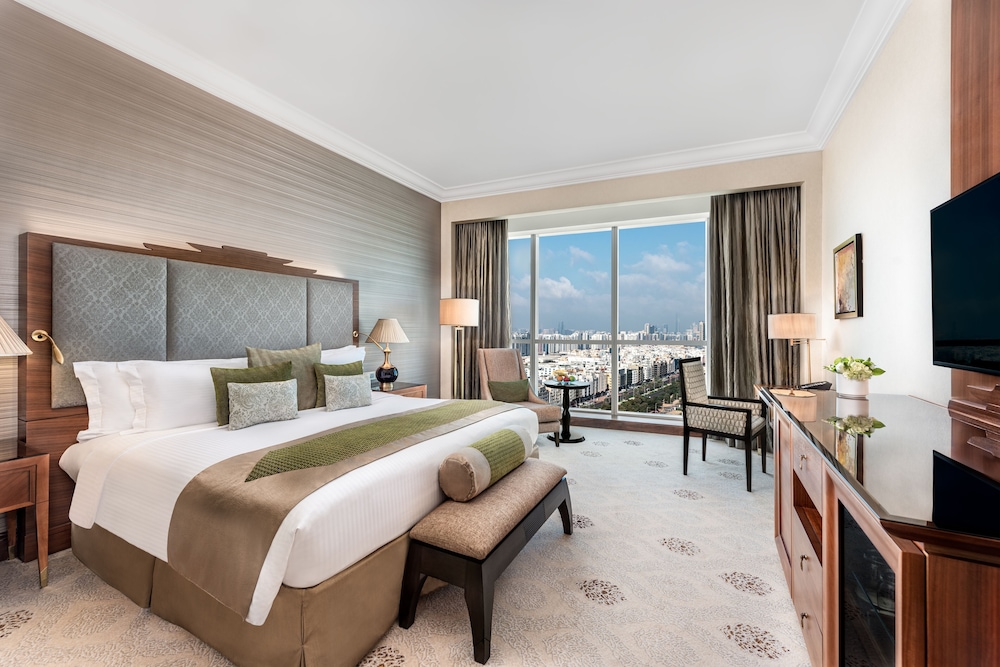 Dusit Thani Abu Dhabi — снимок 28