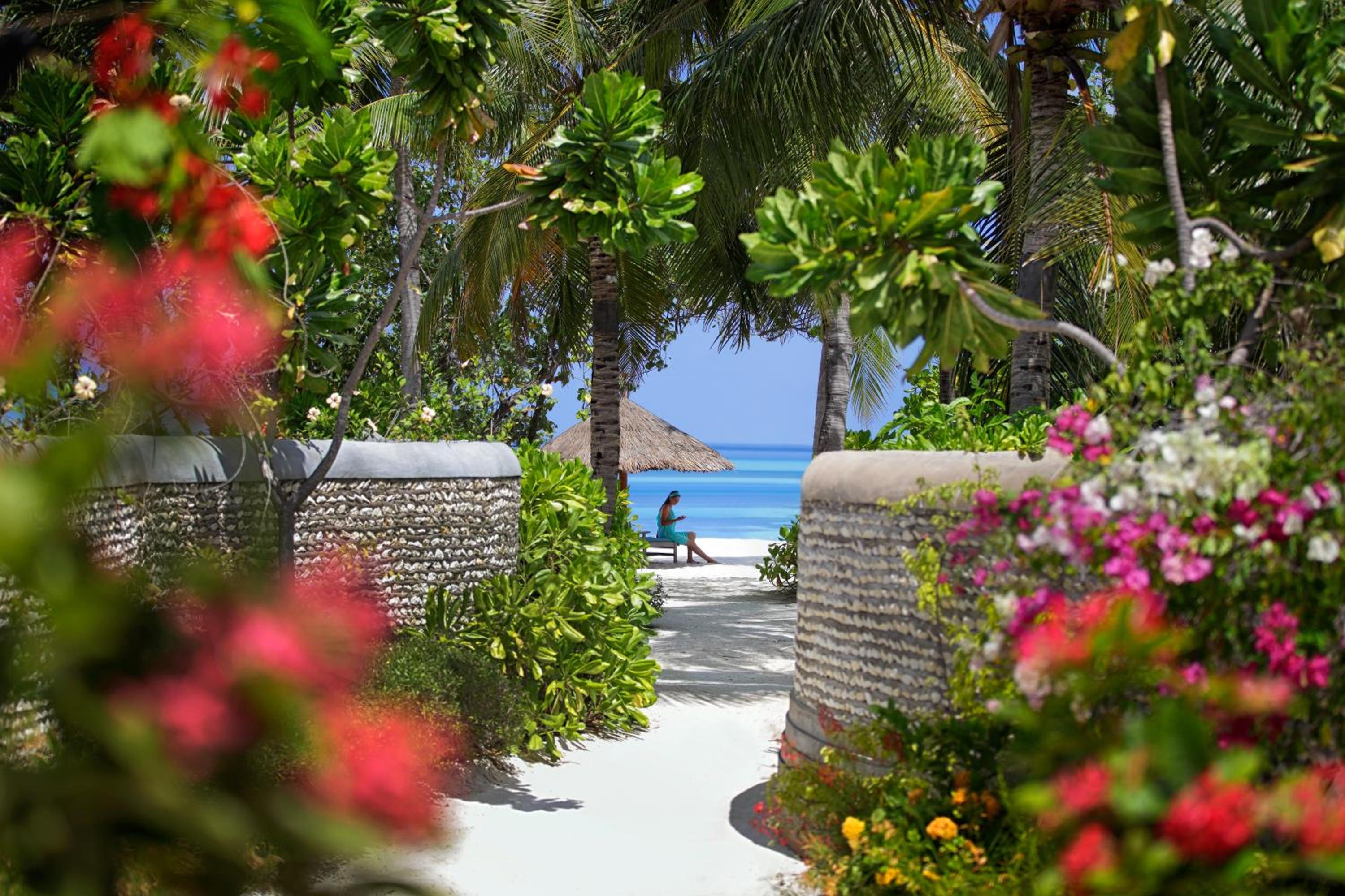 Four Seasons Resort Maldives at Kuda Huraa — снимок 2