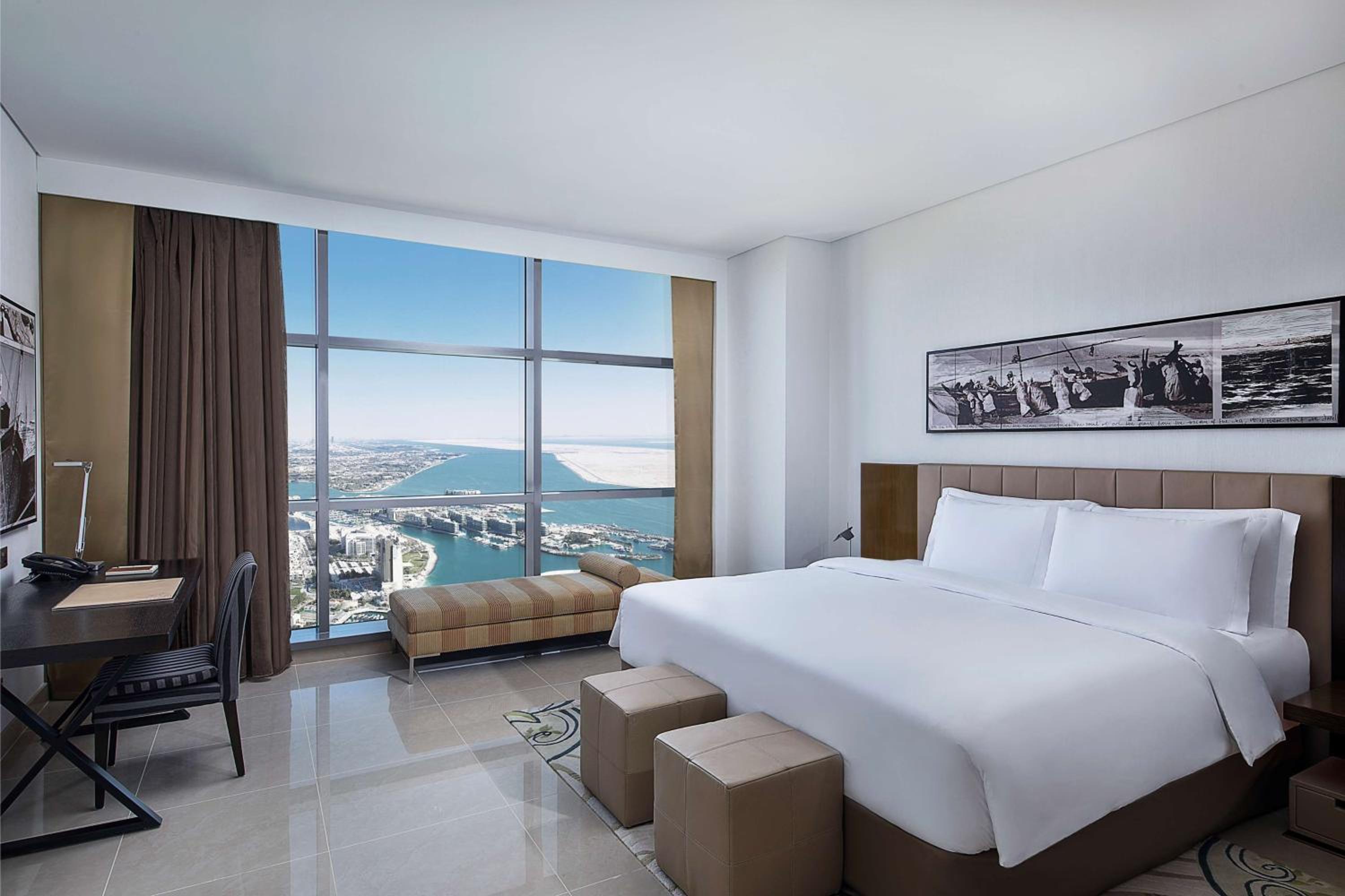 Conrad Abu Dhabi Etihad Towers — снимок 14
