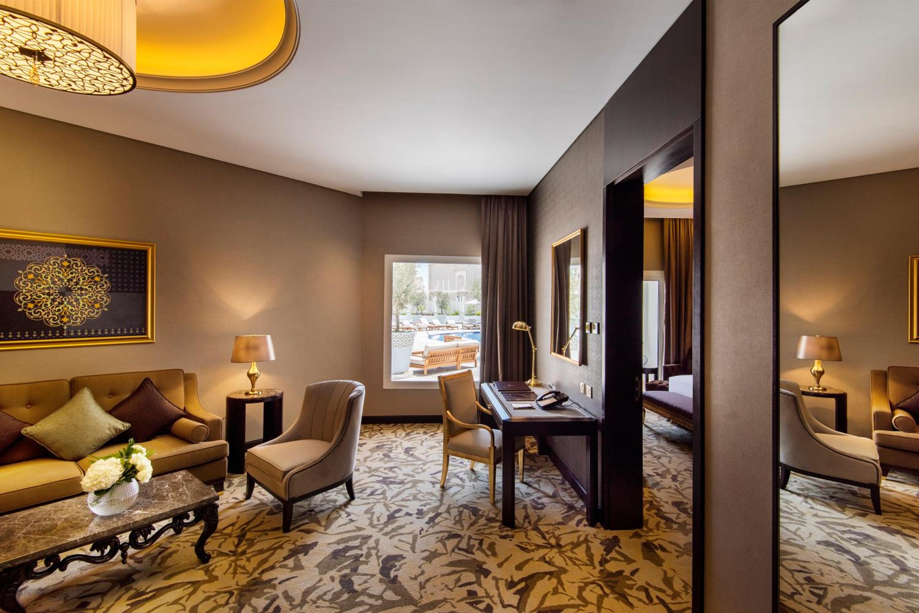 Ezdan Palace Hotel — снимок 4