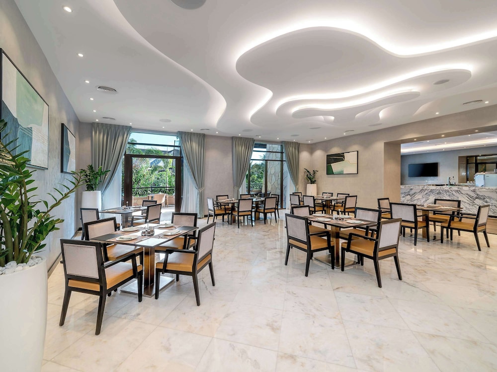 Sofitel Dubai The Palm Resort & Spa — снимок 2