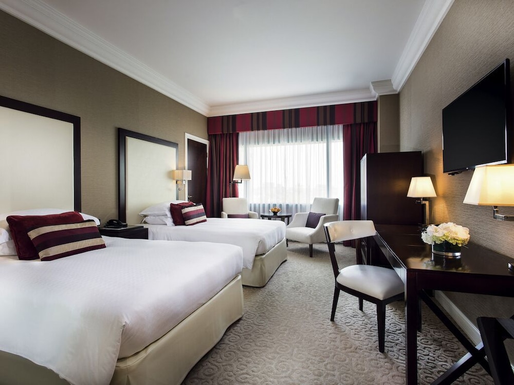 Mövenpick Grand Al Bustan Dubai — снимок 14