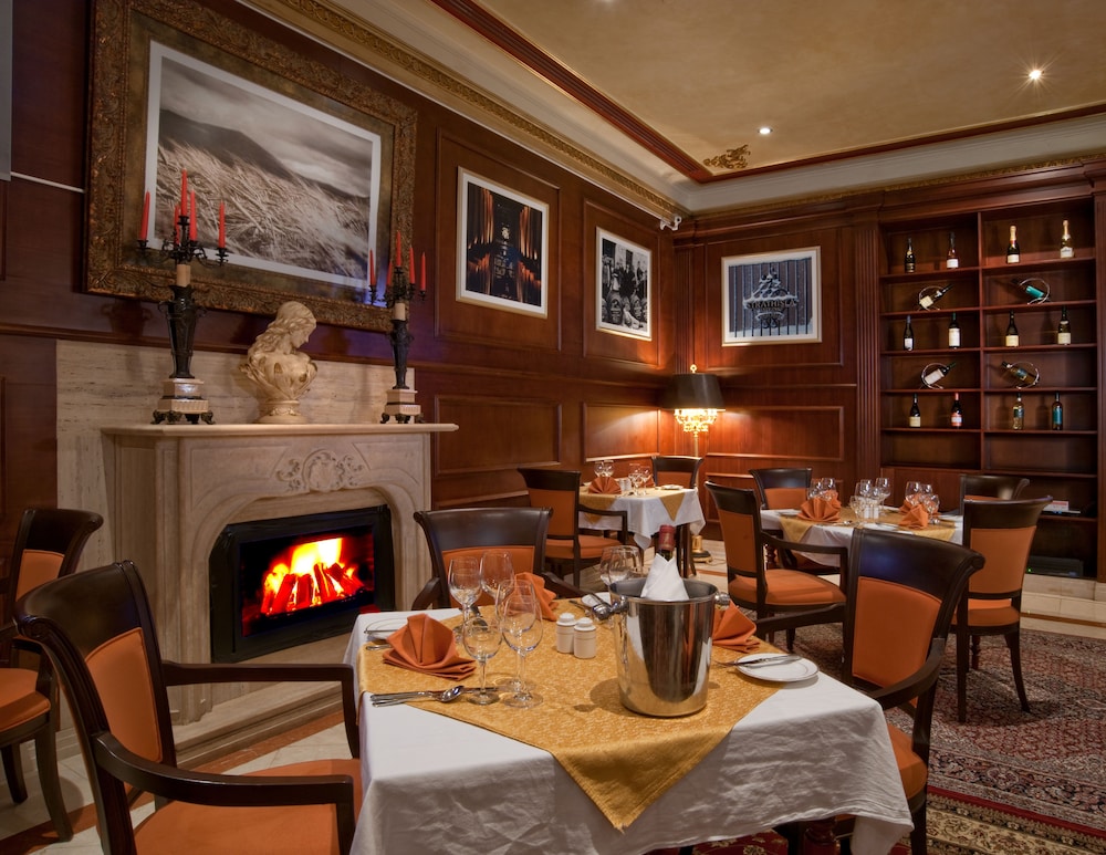 Ascot Hotel — снимок 22