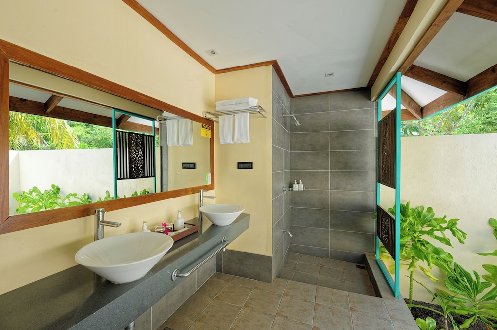 Canareef Resort Maldives — снимок 30