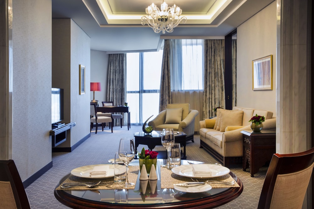 Bab Al Qasr Hotel — снимок 7