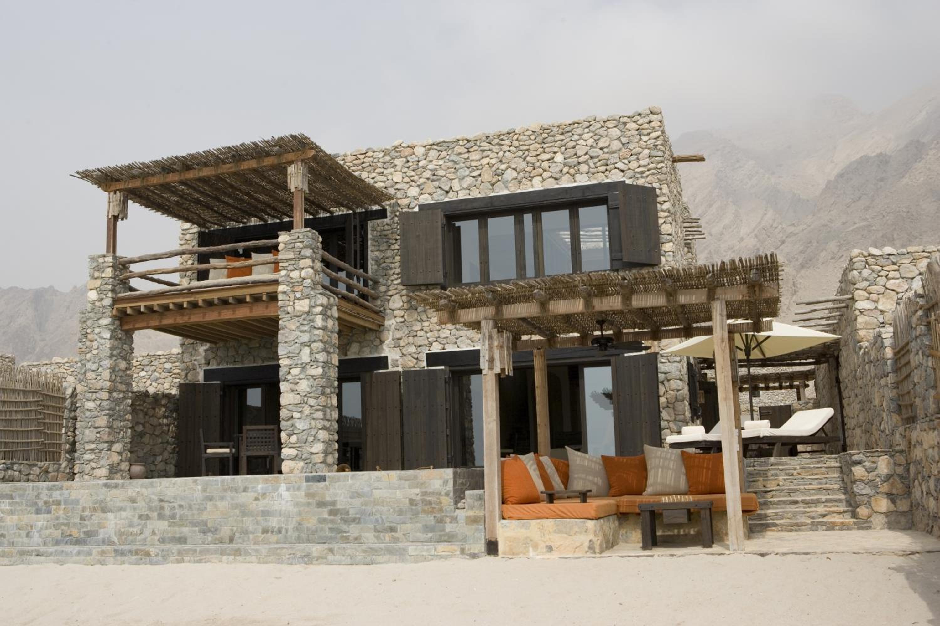 Six Senses Zighy Bay — вид курорта
