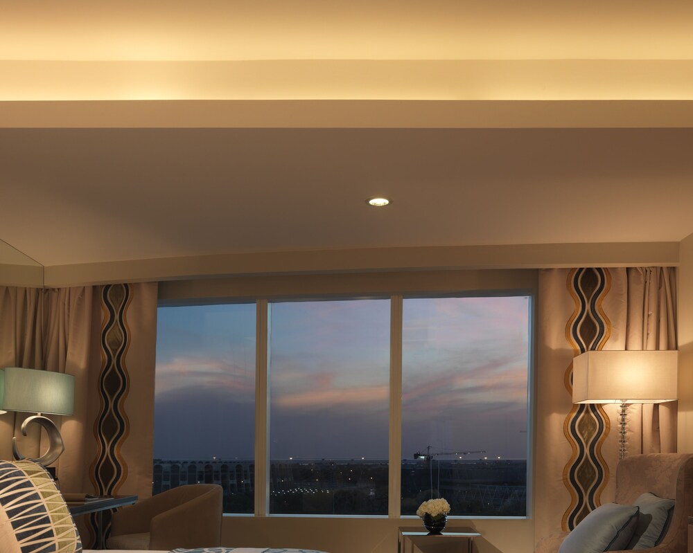 Millennium Al Rawdah Hotel — снимок 10