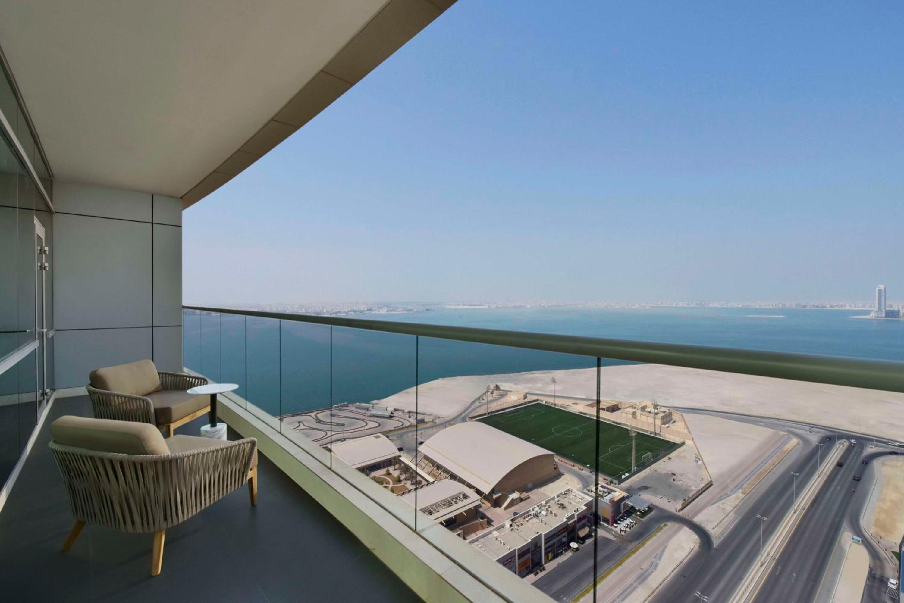 Hilton Bahrain — снимок 14