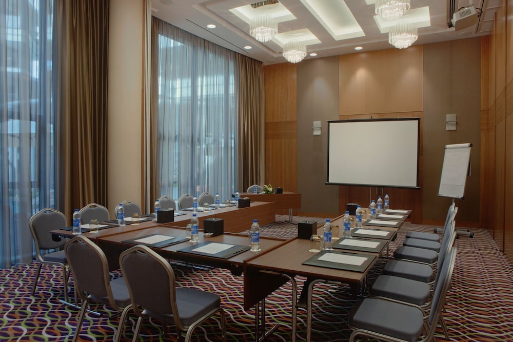 Majestic Arjaan by Rotana — снимок 10